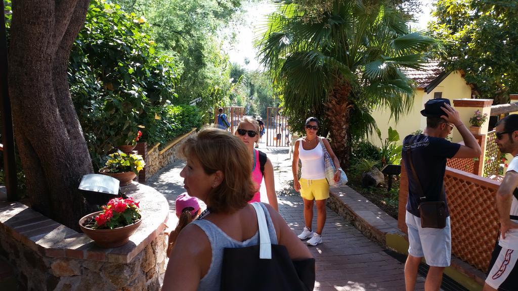 Cala Blanca Villaggio Alberghiero Marina di Camerota Dış mekan fotoğraf